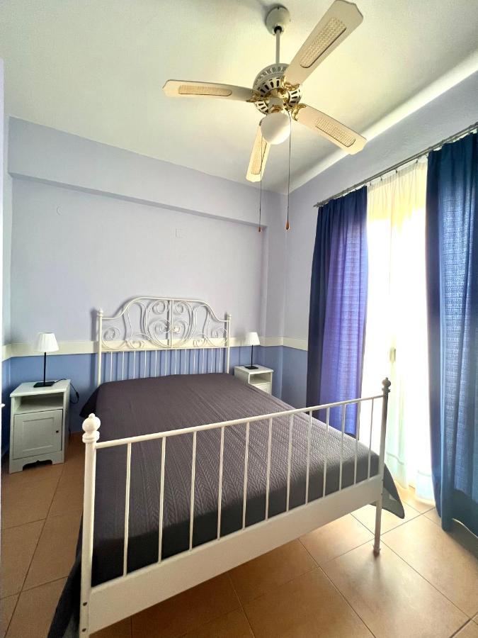 Grand Apartments Nea Koroni Exterior foto